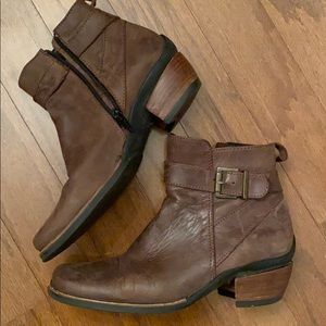 Wolky brown leather boots